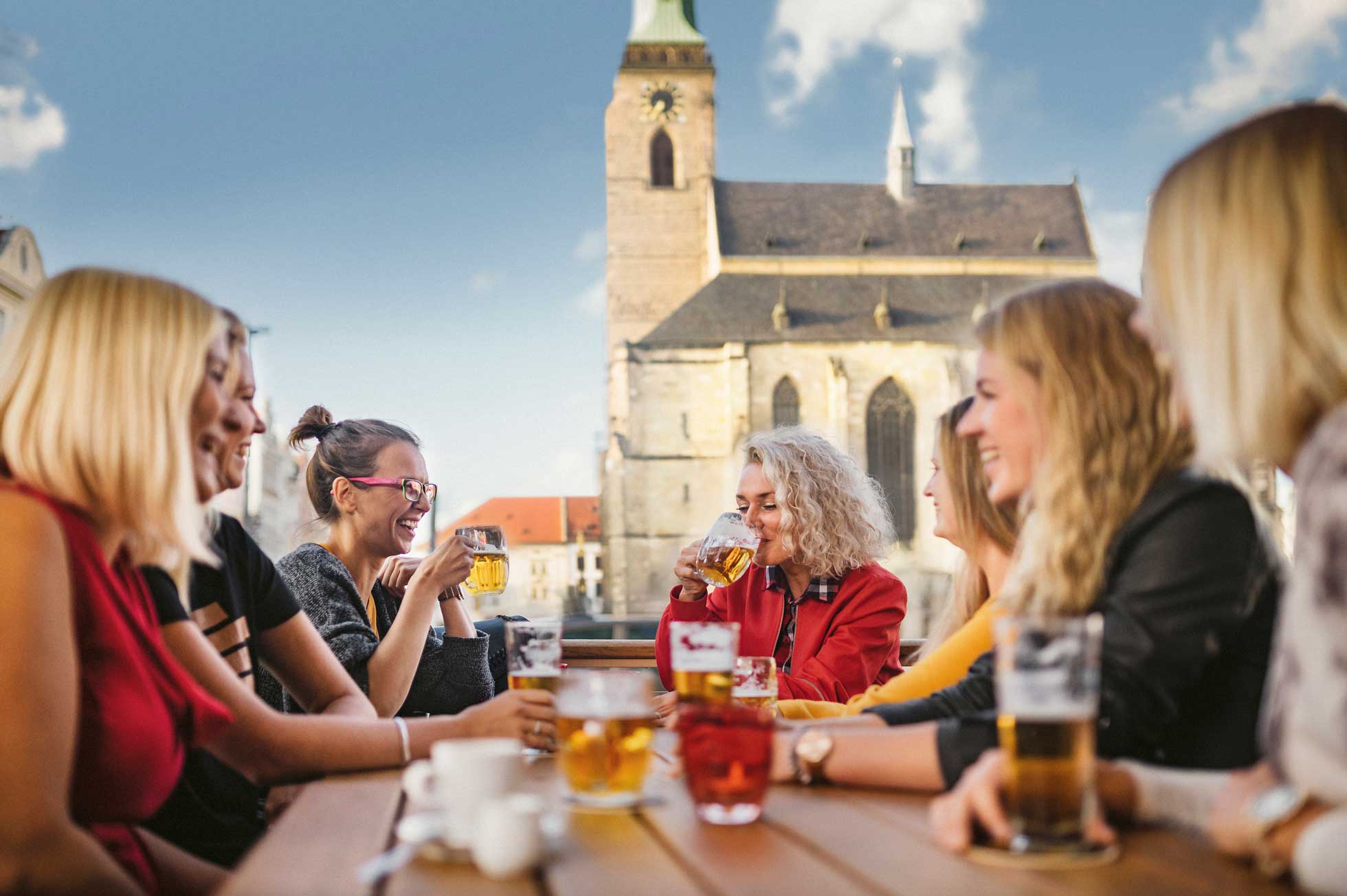 Konferensmöte i Prag med ölprovning efteråt