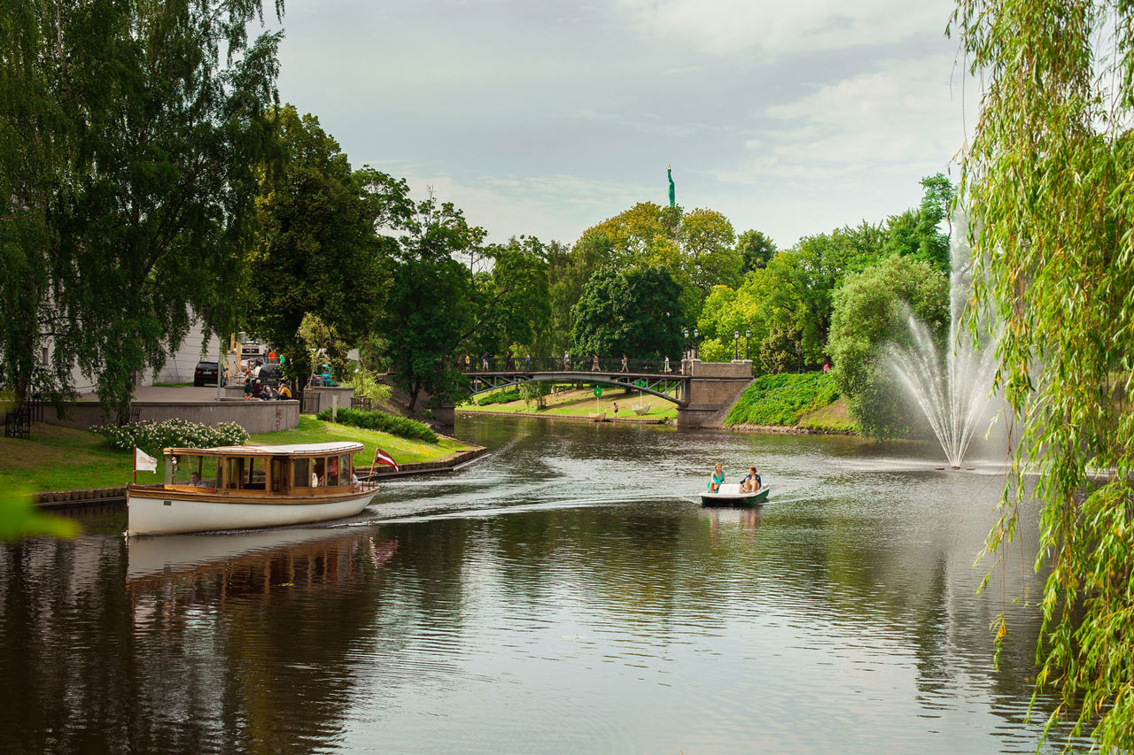 Grupp- och konferensresa Riga med båtutflykt på kanalen